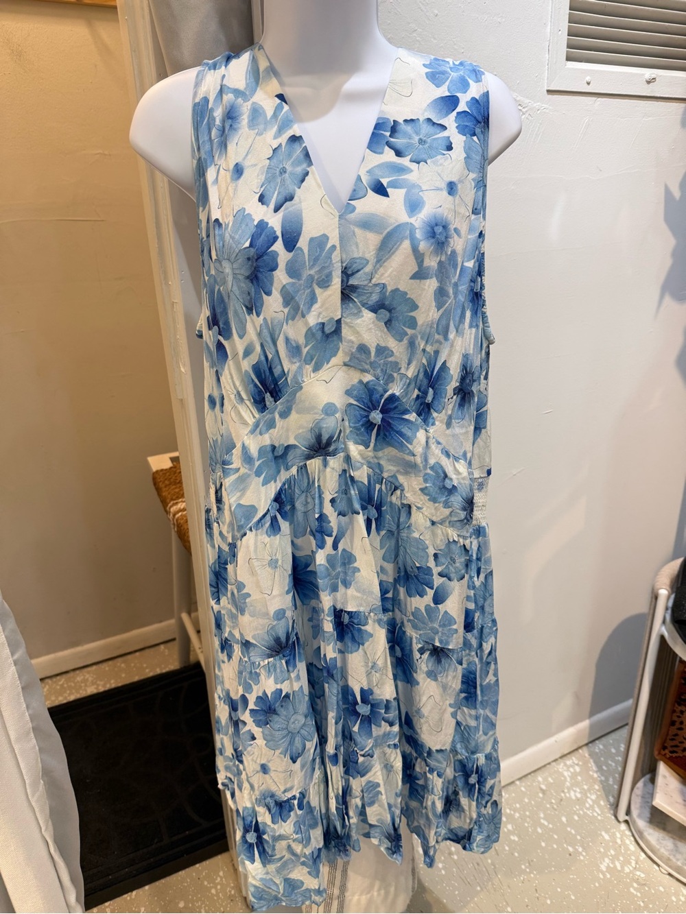 CHARLIE B Blue and White Floral Mini Dress